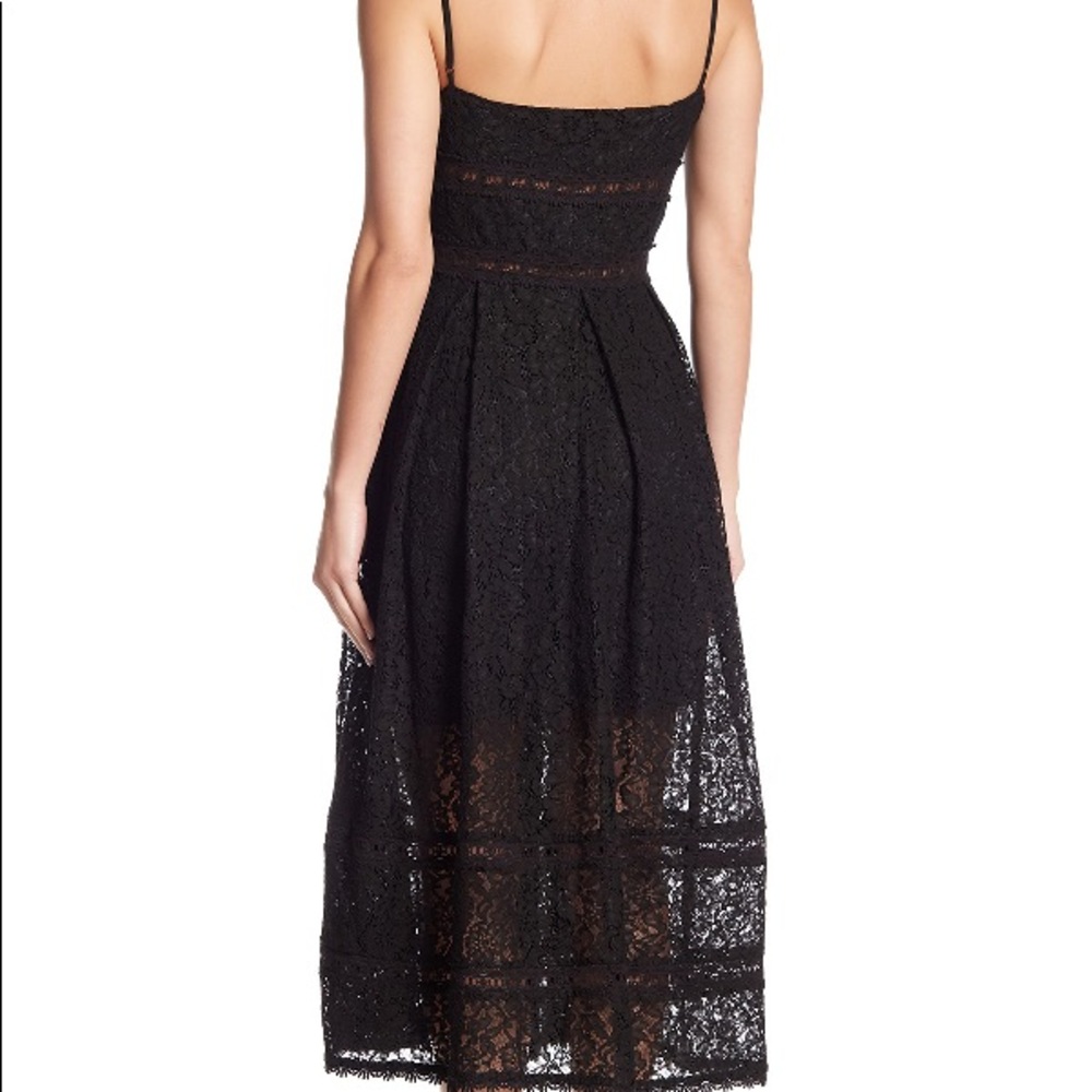 ✨ HOST PICK ✨ NSR Sleeveless Lace Midi Dress Black - S - NWT - peekaboo midriff - Picture 3 of 14